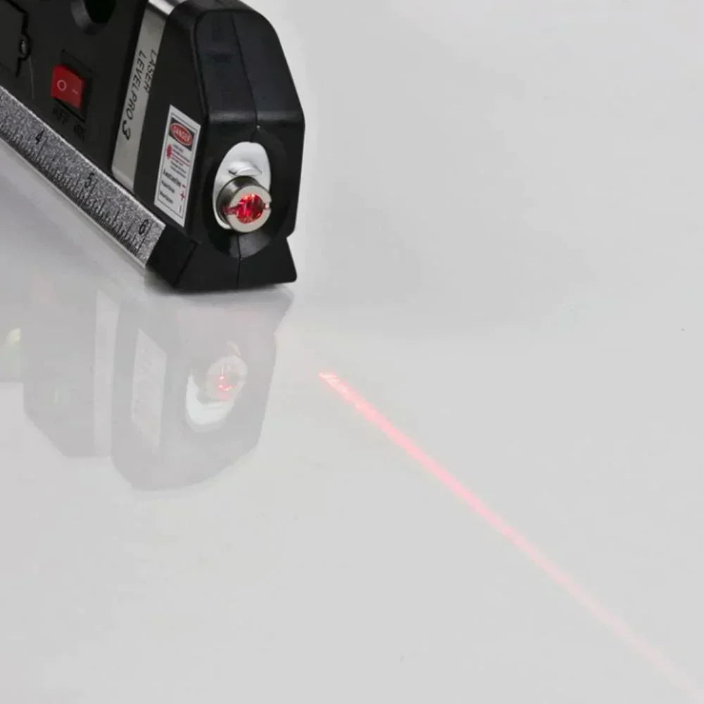 3-in-1 Measuring Tool – Spirit Level, Line Laser & Tape Measure