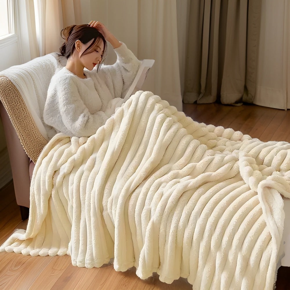 Fleece Throw Blanket – Soft Plush, Large Drape, Multiple Sizes