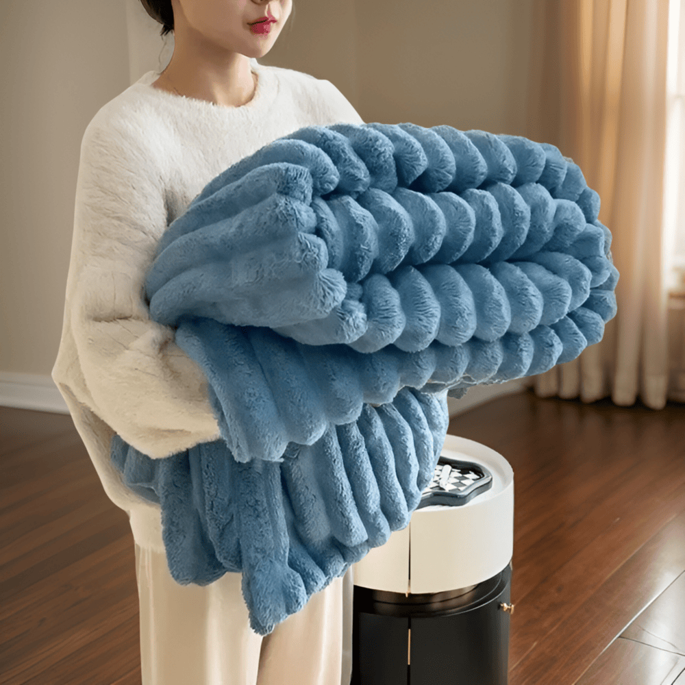 Fleece Throw Blanket – Soft Plush, Large Drape, Multiple Sizes