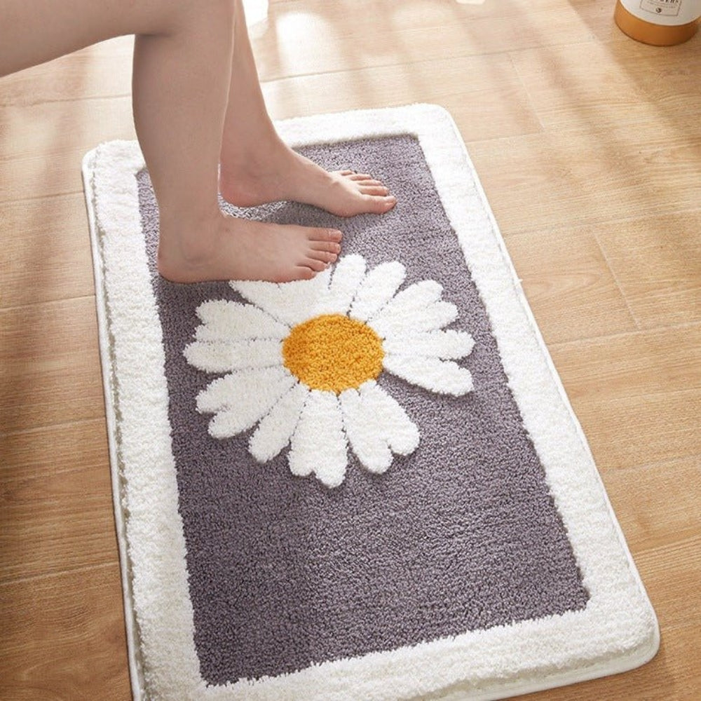 Plush Floral Bath Mat – Soft Absorbent Non-Slip Mat