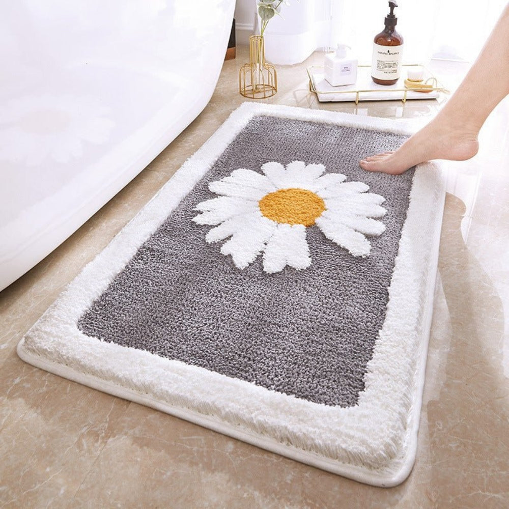 Plush Floral Bath Mat – Soft Absorbent Non-Slip Mat