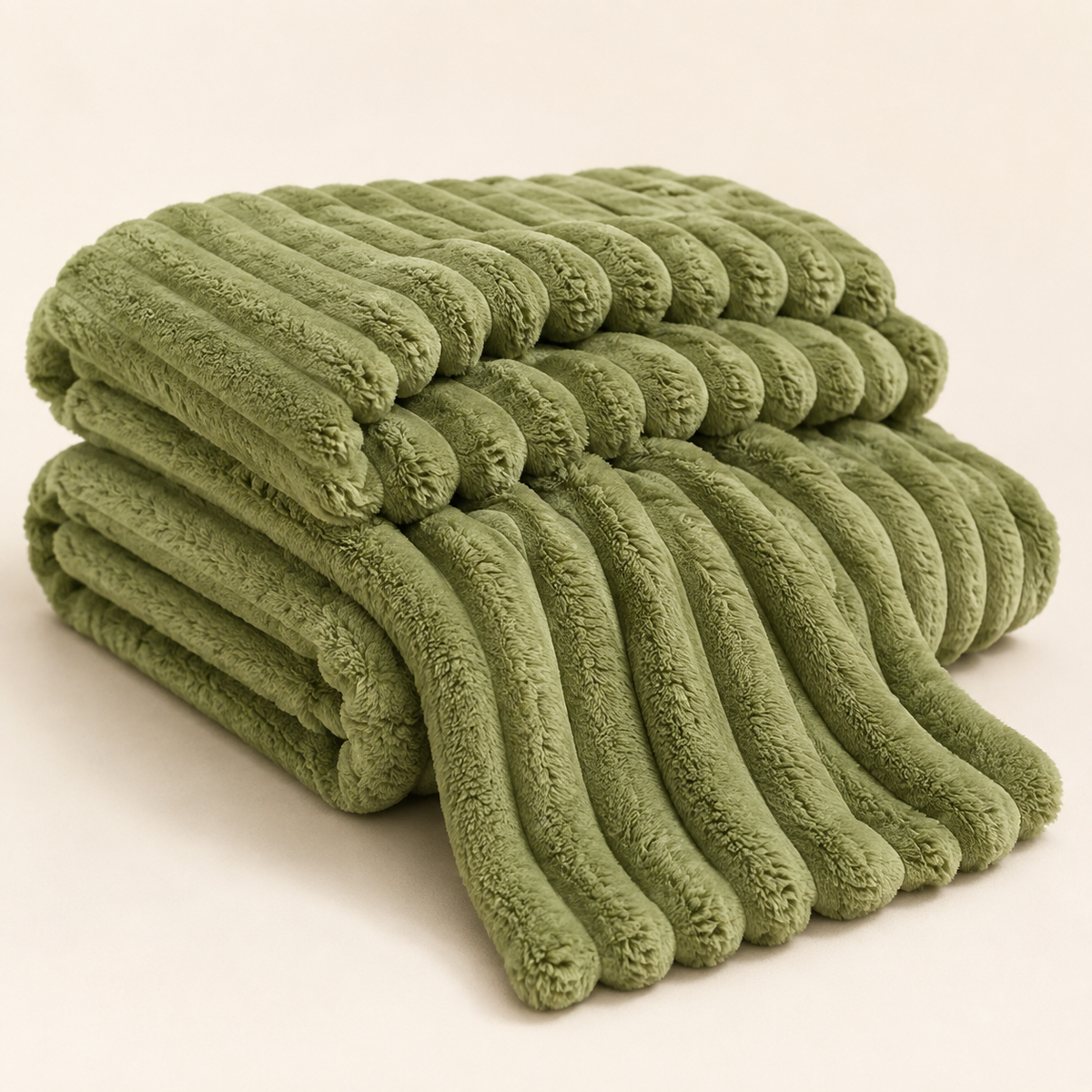 Plush Winter Throw Blanket – Soft & Cosy, Multiple Colours