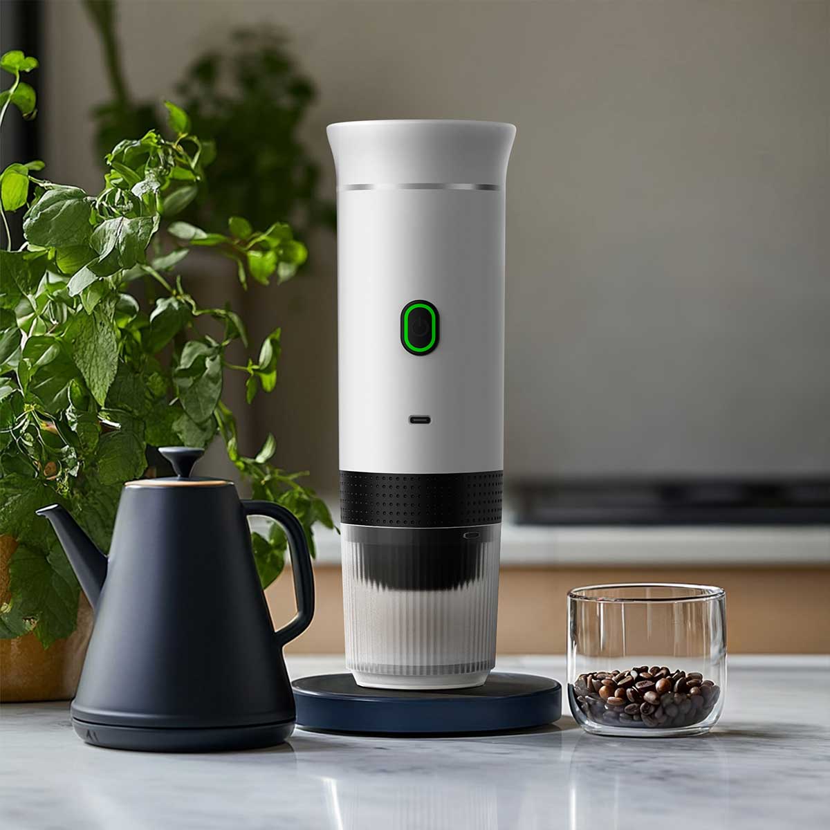 Portable Coffee Maker – Cordless One-Button Brewer for Travel