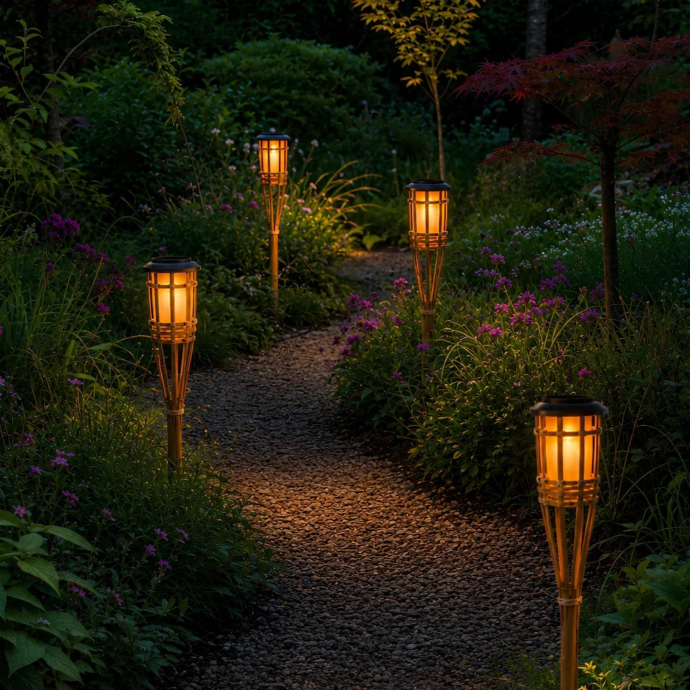Solar Garden Torch – Flickering Flame-Effect Light